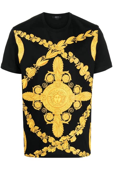 versace t shirt kopen|Versace t shirt men price.